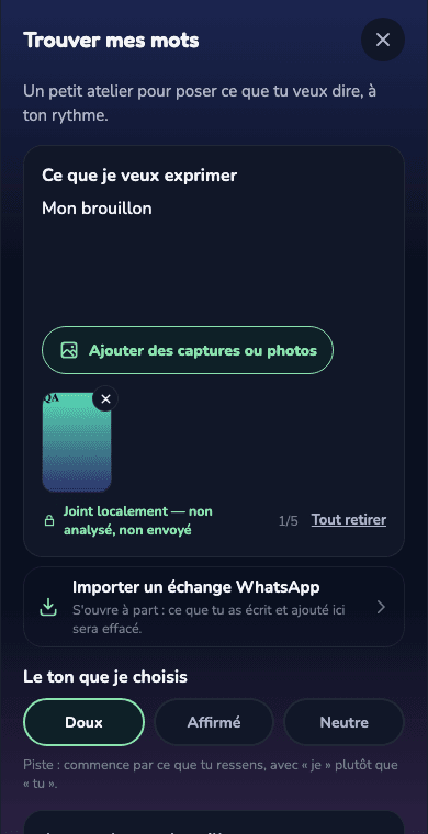 Écran Trouver mes mots : un brouillon, une capture jointe localement et le choix du ton